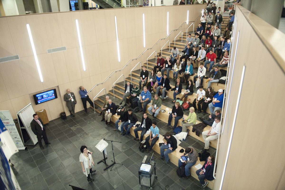 Pitch your big idea at Startup Weekend Evansville