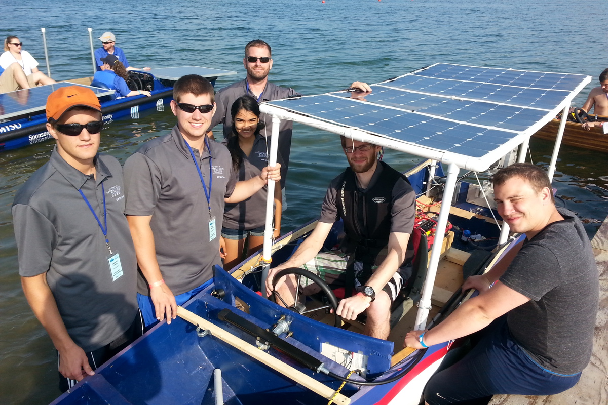 USI's Engineering Solar Splash Team.