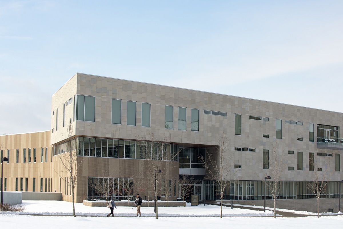 Winners announced in USI's Romain College of Business- Evansville Regional Airport Marketing Challenge