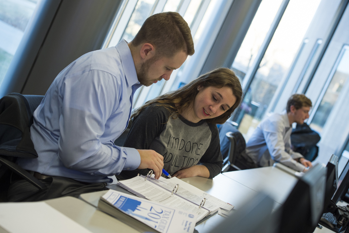 USI students to offer free income tax preparation through VITA program