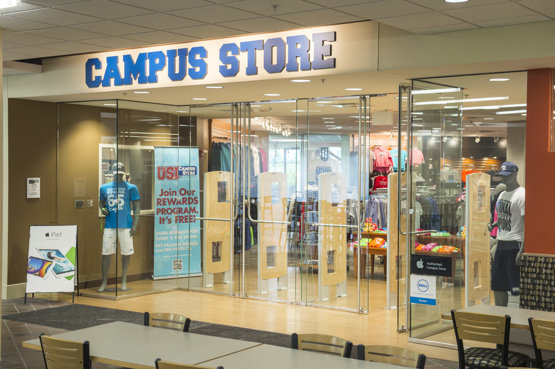 Discounts available as USI Campus Store prepares for temporary closure