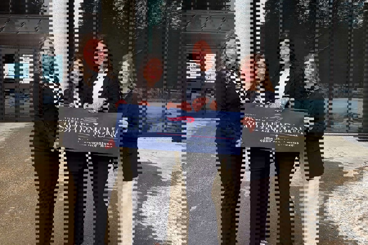 USI Romain College of Business student team places fourth, wins Spirit Award at Alberta Not-For-Profit Case Competition  