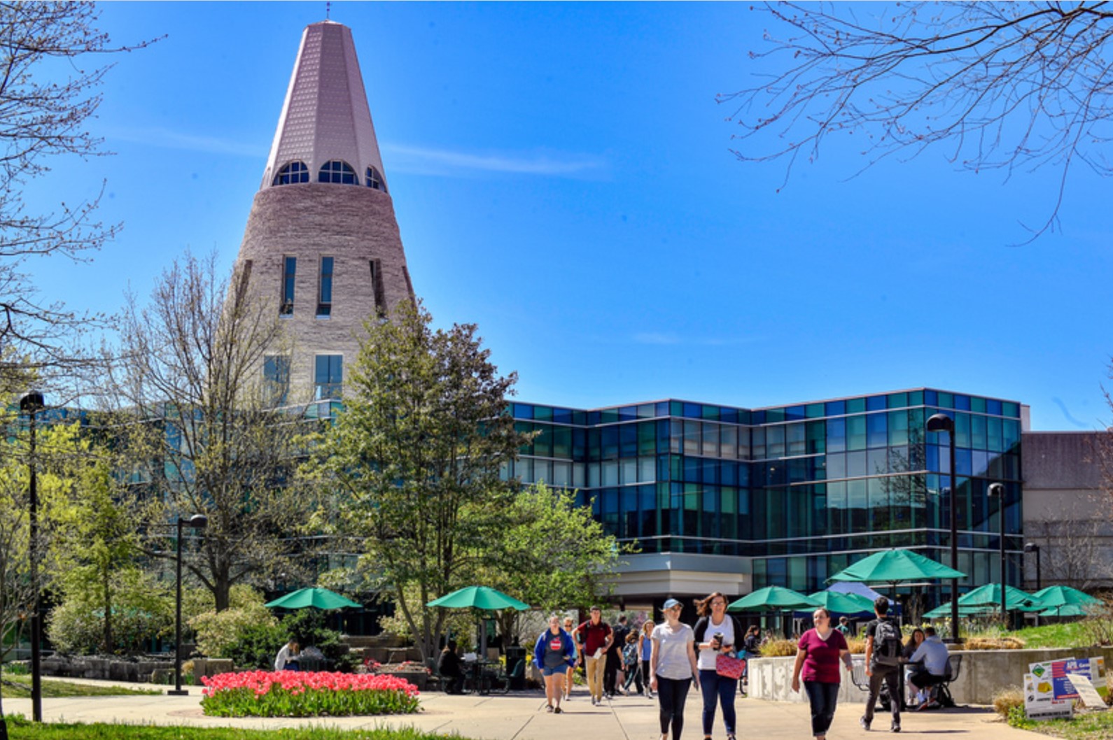 USI Board Of Trustees Approves 2023 Spring Degree Candidates, Honorary ...