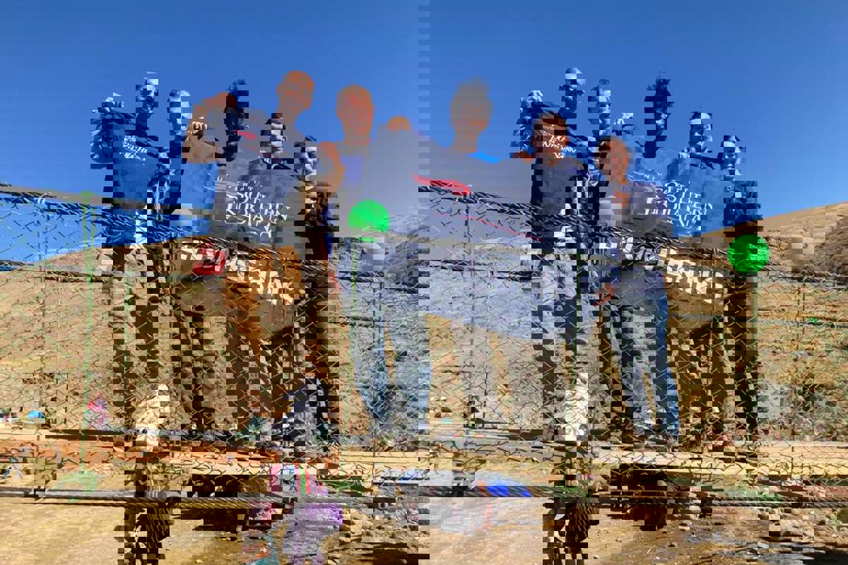 USI and Duke EIA students